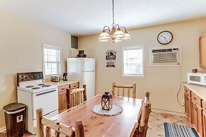 Serene Guion Cabin < 1 Mi to the White River!