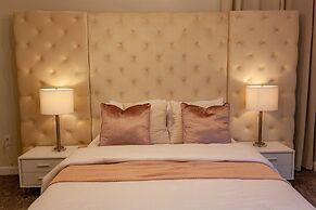 Luxurious Pool Home With Game Room 5 Bedroom Home by RedAwning