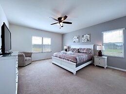 Cozy Family Friendly Pool Home With Game Room 5 Bedroom Home by RedAwn