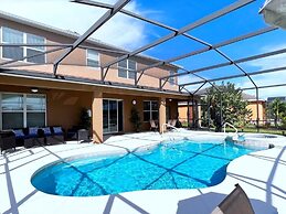 Cozy Family Friendly Pool Home With Game Room 5 Bedroom Home by RedAwn