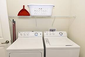 Spacious 5 Bed Pool Home With Game Room 5 Bedroom Home by RedAwning