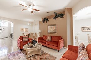 Cozy 4 Bed Pool Home With Spa 4 Bedroom Home by RedAwning