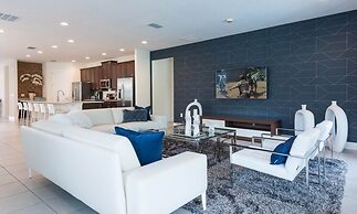 9 Bed Pool Home With Game Room Gated Resort 9 Bedroom Home by RedAwnin