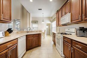 Beautiful 5 Bed Pool Home In Reunion 5 Bedroom Home by RedAwning