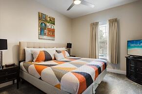 Beautiful 5 Bed Pool Home In Reunion 5 Bedroom Home by RedAwning