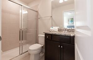 Spacious 10 Bed Pool Home With Game Room- 10 Bedroom Home by RedAwning