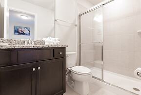 Spacious 10 Bed Pool Home With Game Room- 10 Bedroom Home by RedAwning