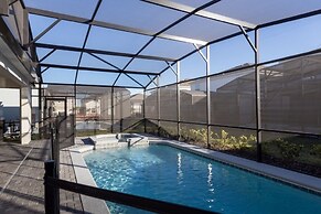 Spacious 10 Bed Pool Home With Game Room- 10 Bedroom Home by RedAwning