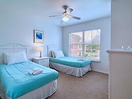 Lovely Family Town Home In Great Location 4 Bedroom Townhouse by RedAw