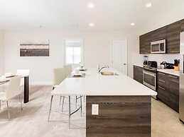 Lovely 2 Bed 2 Bath Town Home-2sltth1 2 Bedroom Townhouse by RedAwning