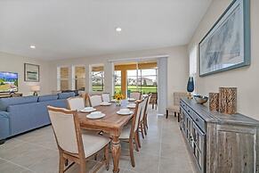 7535oakmoss 7 Bedroom Villa by RedAwning