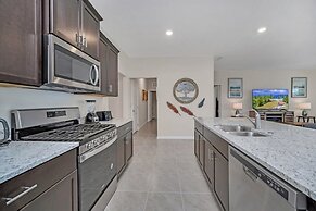 7535oakmoss 7 Bedroom Villa by RedAwning