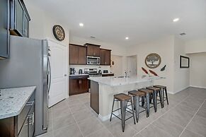 7535oakmoss 7 Bedroom Villa by RedAwning