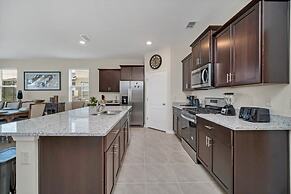 7535oakmoss 7 Bedroom Villa by RedAwning