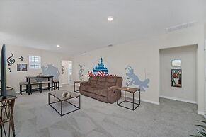 7535oakmoss 7 Bedroom Villa by RedAwning