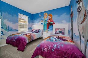 7535oakmoss 7 Bedroom Villa by RedAwning