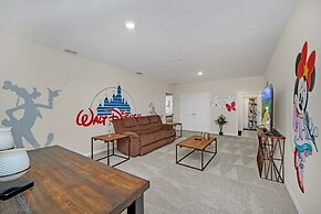 7535oakmoss 7 Bedroom Villa by RedAwning