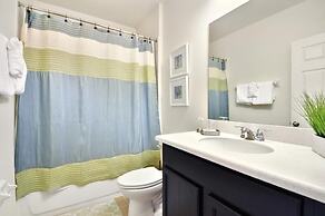 Beautiful Pool Home With Game Room 4 Bedroom Home by RedAwning