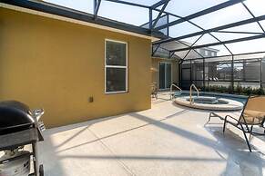 Pool Home Great Location Close To Disney 5 Bedroom Home by RedAwning