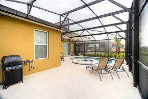 Pool Home Great Location Close To Disney 5 Bedroom Home by RedAwning