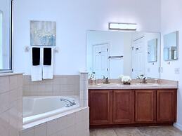 Privacy 4 Bed 3 Bath Pool Home With Spa 4 Bedroom Home by RedAwning