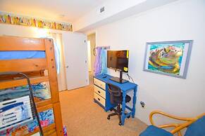 Ocean Manor 1n 3 Bedroom Condo by RedAwning