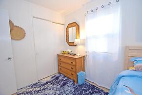 Ocean Manor 1n 3 Bedroom Condo by RedAwning