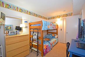 Ocean Manor 1n 3 Bedroom Condo by RedAwning