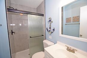 Seabay Vista II 102 2 Bedroom Condo by RedAwning