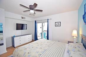 Seabay Vista II 102 2 Bedroom Condo by RedAwning