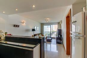 Oceana Suites The Point