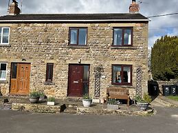 Beautiful 2-bed Cottage in Grewelthorpe , Masham