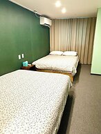 R Guesthouse Jongmyo