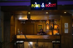 RENTON MANOR BY JOY STAYS