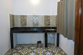 RENTON MANOR BY JOY STAYS