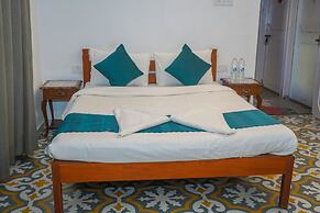 RENTON MANOR BY JOY STAYS