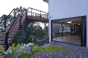 Fortview International Hotel