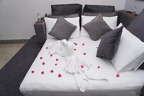 Fortview International Hotel