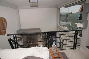 Fortview International Hotel