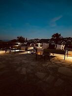 Thalia Bloom Villa Apartments