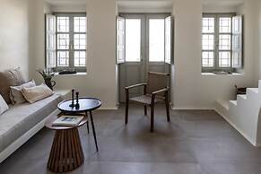 Frescoes Luxury Suites