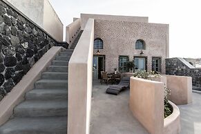 Frescoes Luxury Suites