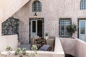 Frescoes Luxury Suites