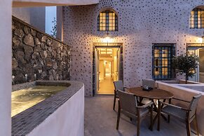 Frescoes Luxury Suites