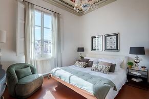 Georgia Penthouse in Lucca