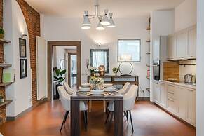 Georgia Penthouse in Lucca