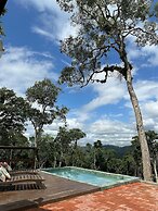 Recanto dos Passaros na Serra em RQ