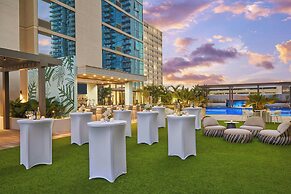 Renaissance Residences Oahu Honolulu