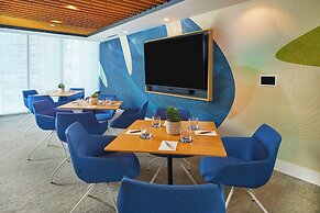 Renaissance Residences Oahu Honolulu