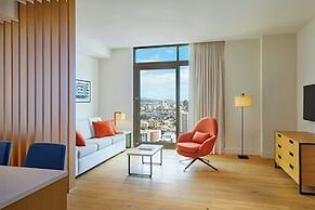 Renaissance Residences Oahu Honolulu